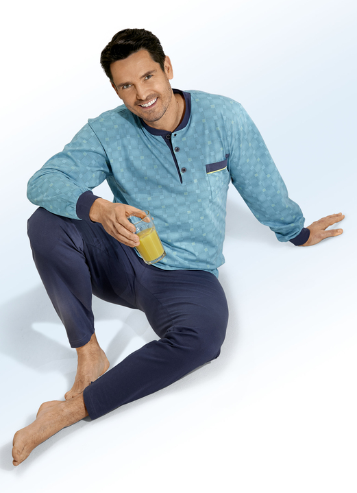Pyjamas - Pyjama mit Knopfleiste und aufgesetzter Brusttasche , in Größe 048 bis 064, in Farbe TÜRKISGRÜN-GRAU