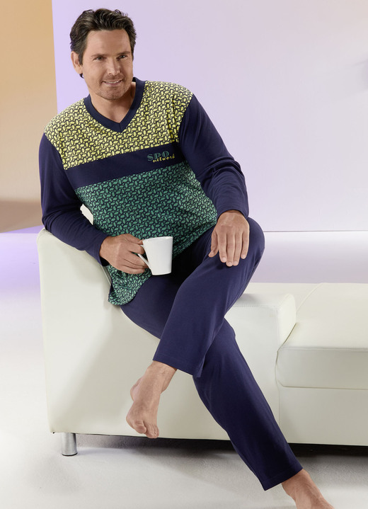Herrenwäsche - Pyjama mit V-Ausschnitt und offenen Beinabschlüssen, in Größe 046 bis 062, in Farbe MARINE-BUNT
