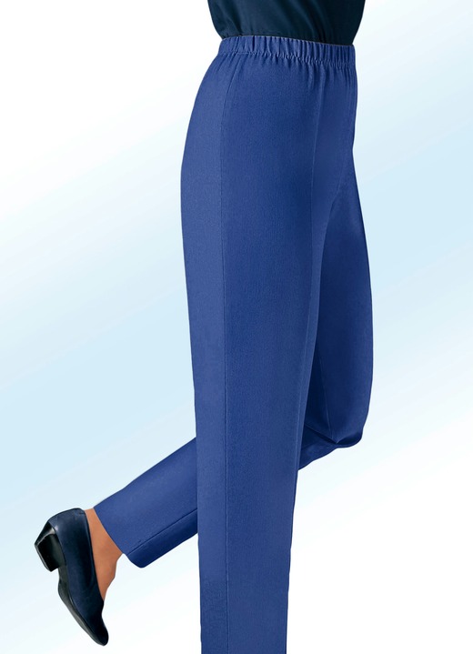 Hosen in Schlupfform - Hose in hochwertiger Qualität in 9 Farben Hosen in Schlupfform - Hose in hochwertiger Qualität in 9 Farben, in Größe 019 bis 245, in Farbe INDIGOBLAU