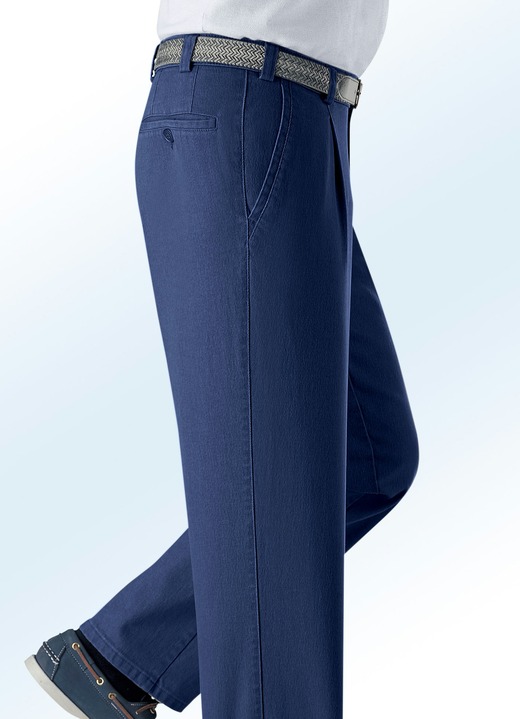 Jeans - Unterbauch-Jeans mit Gürtel in 3 Farben Jeans - Unterbauch-Jeans mit Gürtel in 3 Farben, in Größe 024 bis 060, in Farbe JEANSBLAU