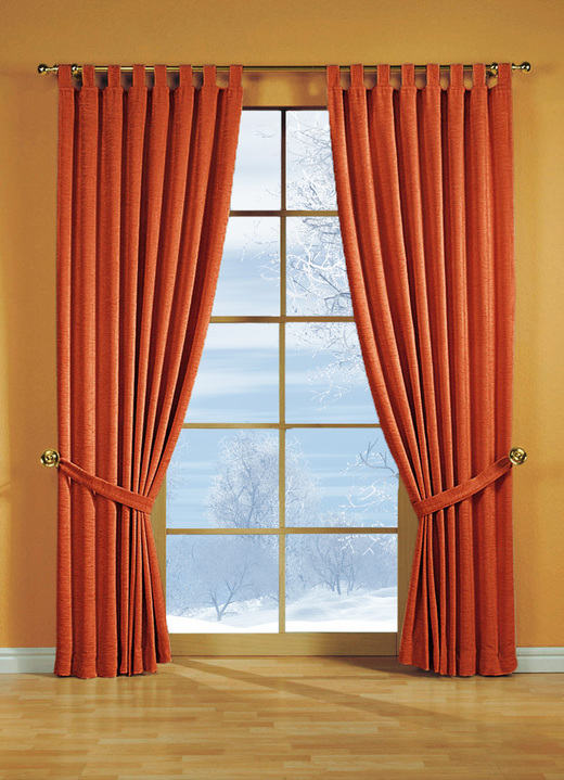 - Fensterdekoration aus THERMO-CHENILLE gegen Zugluft und Kälte, in Größe 750 (Übergardinen-Garnitur, H150xB115 cm) bis 899 (2er-Pack Raffhalter, 60 cm), in Farbe TERRA