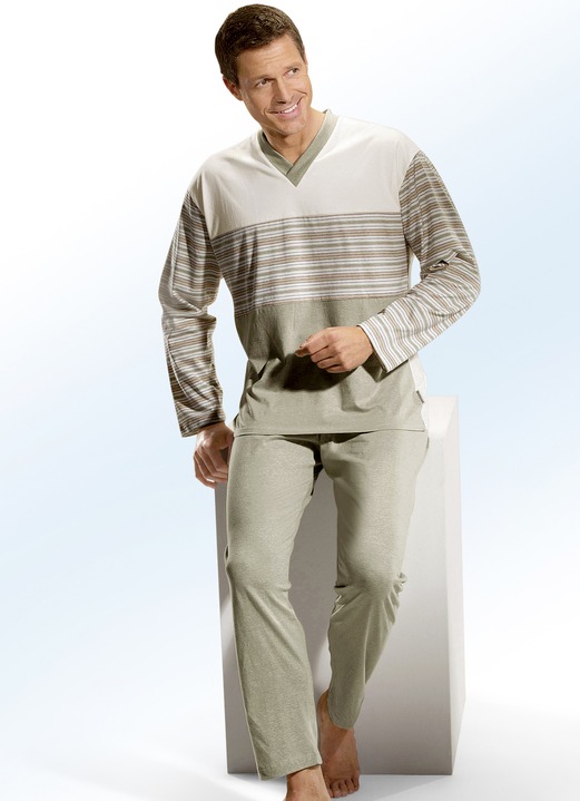 Herrenwäsche - Götting Pyjama mit V-Ausschnitt, Naturfaser, in Größe 046 bis 062, in Farbe ECRU-RESEDA MELIERT