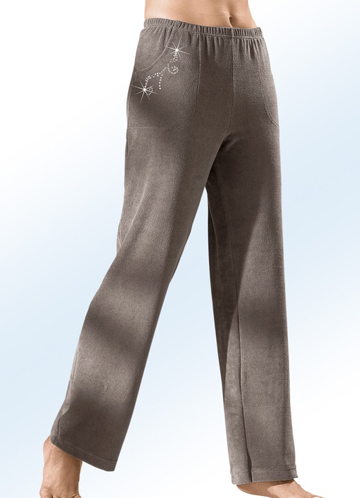Hosen - Hose mit hübscher Schmucksteinzier, in Größe 018 bis 056, in Farbe TAUPE Ansicht 1