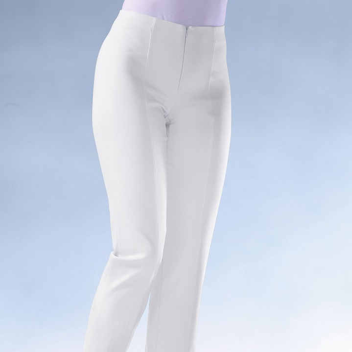 Hosen mit Knopf- und Reissverschluss - Soft-Stretch-Hose in 11 Farben, in Größe 018 bis 235, in Farbe WEISS Ansicht 1
