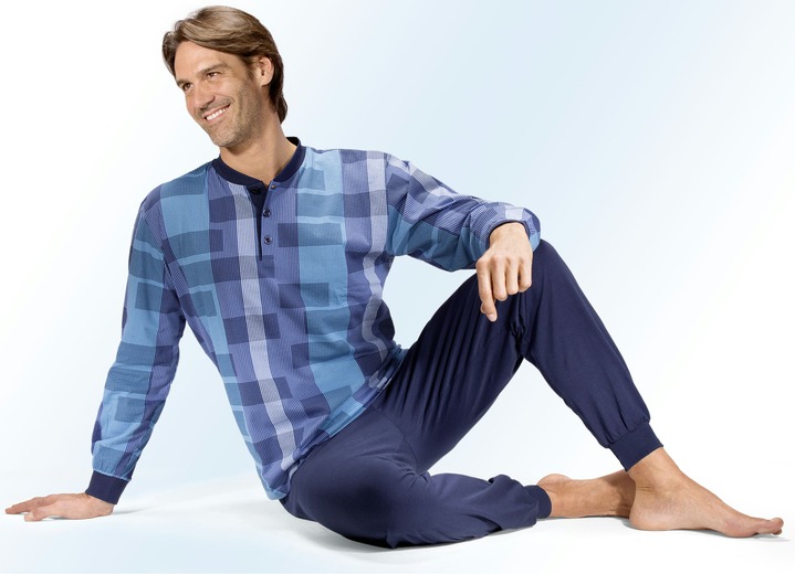 Pyjamas - Pyjama mit Knopfleiste, Karodessin und Bündchen, in Größe 048 bis 068, in Farbe MARINE Ansicht 1