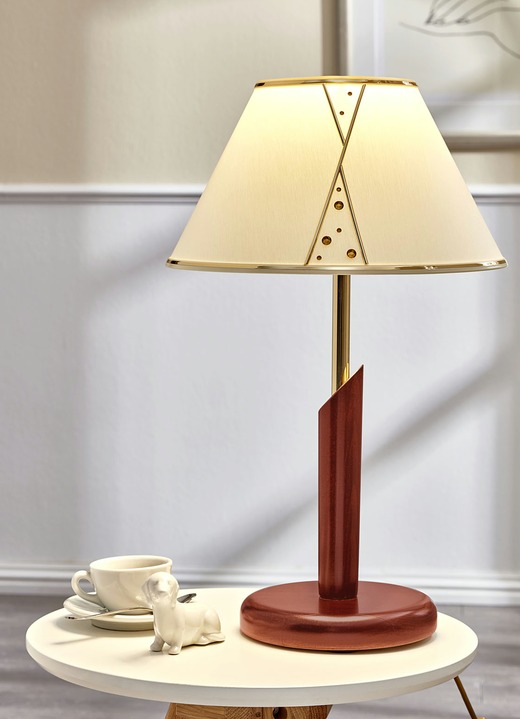 Lampen - Tischlampen aus Buchenholz mit Glitzersteinen am Stoffschirm, in Farbe KIRSCHBAUM Ansicht 1