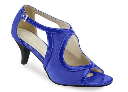 Aussergewöhnliche Sandalette mit gepolsterter Lederdecksohle