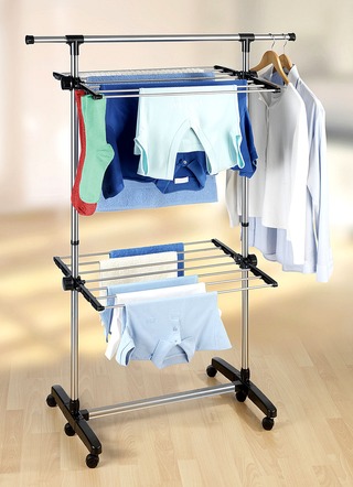 Platzspar-Wäscheständer mit einklappbaren Seitenteilen