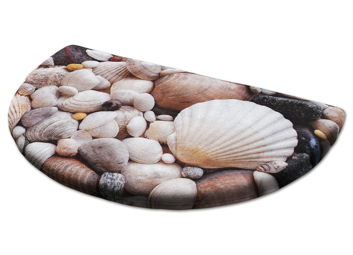 - Badgarnitur mit Muscheln und «CLOUD-STEP FUNCTION», in Größe 100 (Vorleger halbrund, 50x 80 cm) bis 112 (Motiv-WC-Deckelbezug, 47x 50 cm), in Farbe BUNT Ansicht 1