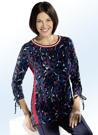 Shirt mit Bündchenabschluss am Halsausschnitt