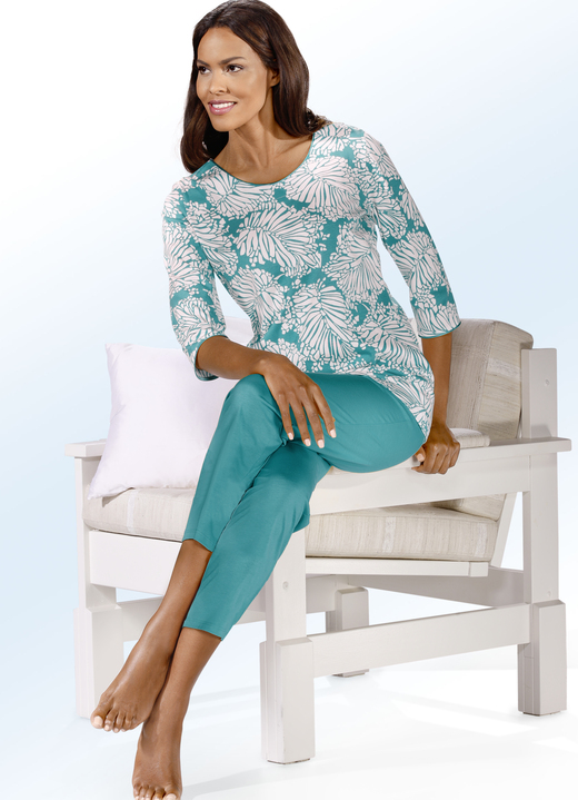 Pyjamas & Shortys - Pyjama mit Rundhals und 3/4-langen Ärmeln, in Größe 036 bis 052, in Farbe PETROL-WEISS Ansicht 1