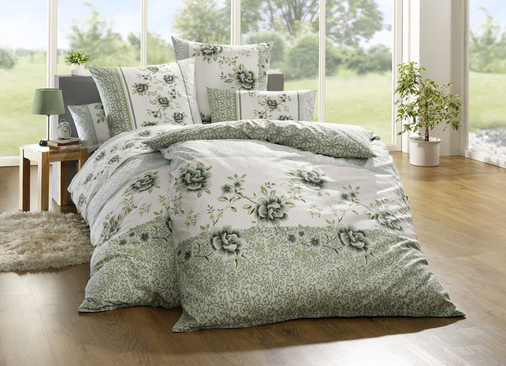 Bettwäschegarnituren - Bettwäsche-Garnitur mit Blumen-Motiv, in Größe 111 (40/80 cm + 135/200 cm) bis 115 (80/80 cm + 155/220 cm), in Farbe GRÜN Ansicht 1