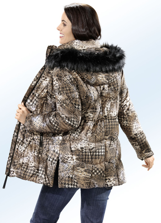 Winterjacken - Jacke mit außergewöhnlichem Dessin, in Größe 036 bis 054, in Farbe CAMEL-BUNT Ansicht 1