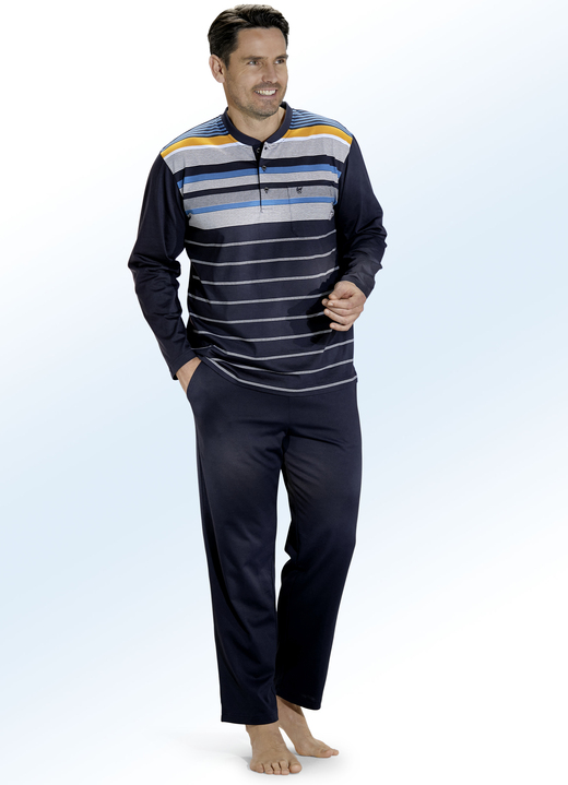 - Hajo Klima Komfort Pyjama mit Knopfleiste und garngefärbtem Ringeldessin, in Größe 046 bis 062, in Farbe MARINE-BUNT