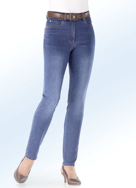 Hosen mit Knopf- und Reissverschluss - Basic-Jeans, in Größe 017 bis 052, in Farbe JEANSBLAU Ansicht 1