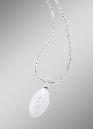 Schicker Anhänger mit Ankerkette und synth. Zirkonia