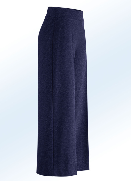 Hosen in Schlupfform - Hose in modisch verkürzter Länge Hosen in Schlupfform - Hose in modisch verkürzter Länge, in Größe 018 bis 054, in Farbe MARINE