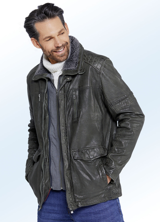 Lederjacke mit angedeutetem Gileteinsatz von «Jilani»