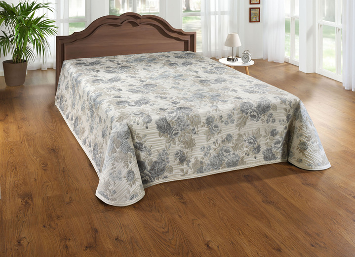 Tagesdecken - Tagesdecke mit aufwendiger Steppung , in Größe 873 (für Einzelbett, 138x210 cm) bis 906 (für franz. Bett, 220x250 cm), in Farbe BLAU Ansicht 1