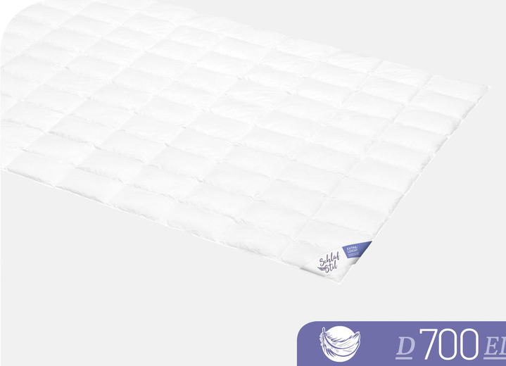 Bettwaren - Daunen-Bettwarenprogram D 700, in Größe 103 (135/200 cm) bis 110 (155/220 cm), in Farbe WEISS, in Ausführung Extra leicht Ansicht 1