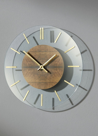Wanduhr mit Holzapplikation von AMS