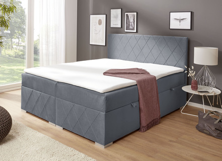 Boxspringbett mit Topper und Bettkasten