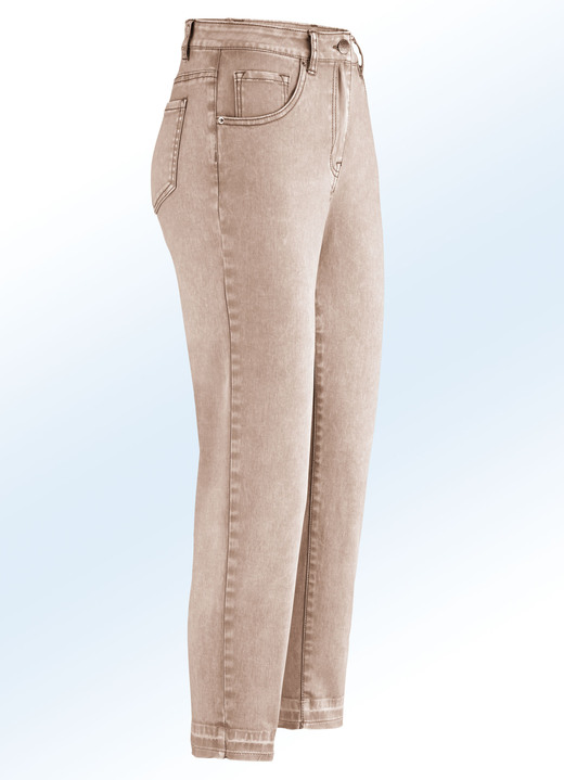 Hosen mit Knopf- und Reissverschluss - Jeans in 7/8-Länge mit modischer Saumfärbung, in Größe 017 bis 048, in Farbe ROSENHOLZ Ansicht 1