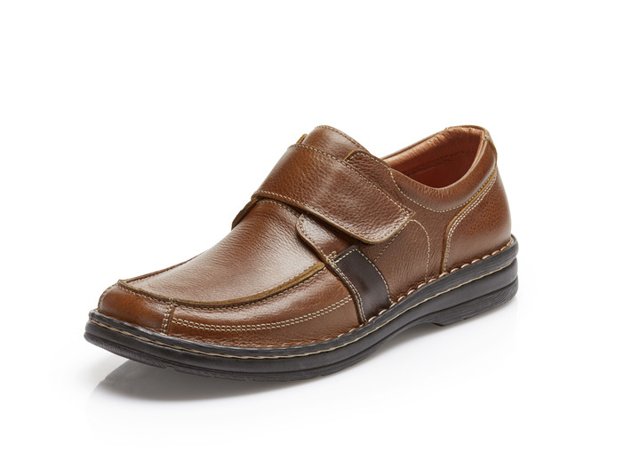 Slipper & Schnürschuhe - GINO GALANTE, klassische Herren-Slipper, mit herausnehmbarem Fussbett, in Größe 040 bis 047, in Farbe COGNAC Ansicht 1