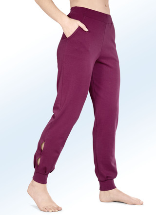 Hose mit bequemem Dehnbund in 4 Farben