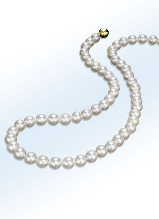Edle Halskette, mit Akoya-Perlen