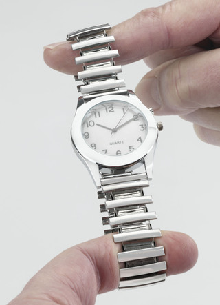 Armbanduhr mit Stretcharmband
