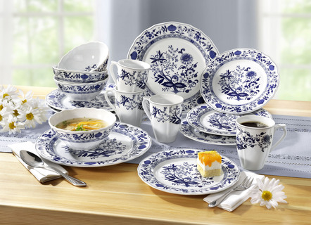 Kombiservice mit Zwiebelmuster-Motiv, 16-teilig