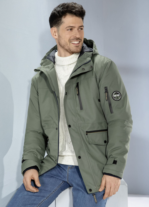 - Funktionsjacke mit angeschnittener Kapuze, in Größe 3XL (58) bis XXL (56), in Farbe GRÜN