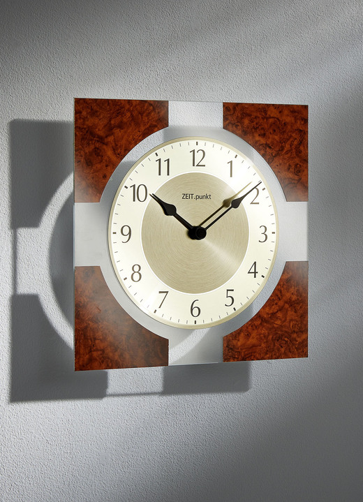 Uhren - Wanduhr aus massivem Holz, in Farbe NUSSBAUM