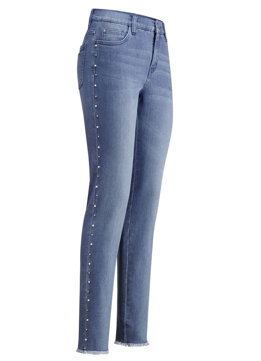 Hosen mit Knopf- und Reissverschluss - Edel-Jeans mit tollen Zierperlen , in Größe 017 bis 050, in Farbe JEANSBLAU Ansicht 1