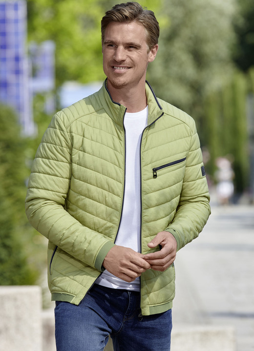 - Steppblouson von «New Canadian», in Größe 046 bis 062, in Farbe PISTAZIE