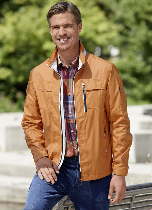 - Kurzjacke von «Gate One», in Größe 024 bis 062, in Farbe ORANGE Ansicht 1