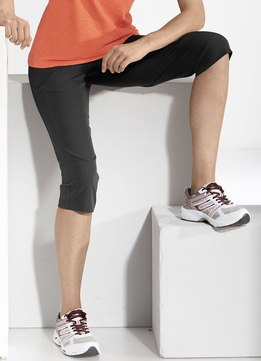 Homewear & Freizeitmode - 3/4-Hose von «LPO» in 3 Farben, in Größe 036 bis 050, in Farbe SCHWARZ