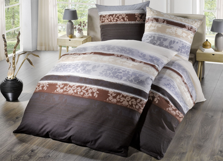 Bettwäschegarnituren - Bettwäsche-Garnitur mit Blättermotiven, in Farbe BRAUN Ansicht 1