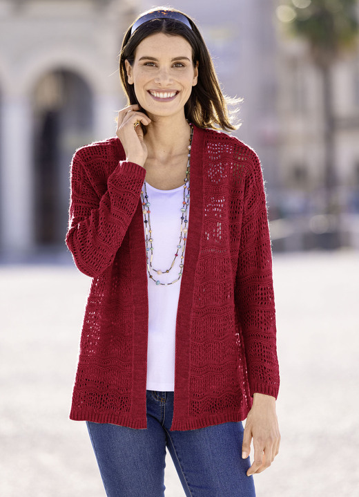 Basics - Strickjacke in feinem Netzstrick, in Größe 038 bis 054, in Farbe KIRSCHROT Ansicht 1