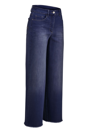 Jeans mit modischer Beinweite