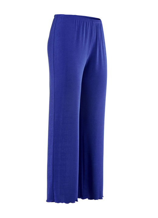 7/8-Hosen, Capris, Bermudas - Weich fliessende, 7/8-lange Hose 7/8-Hosen, Capris, Bermudas - Weich fliessende, 7/8-lange Hose, in Größe 036 bis 060, in Farbe ROYALBLAU