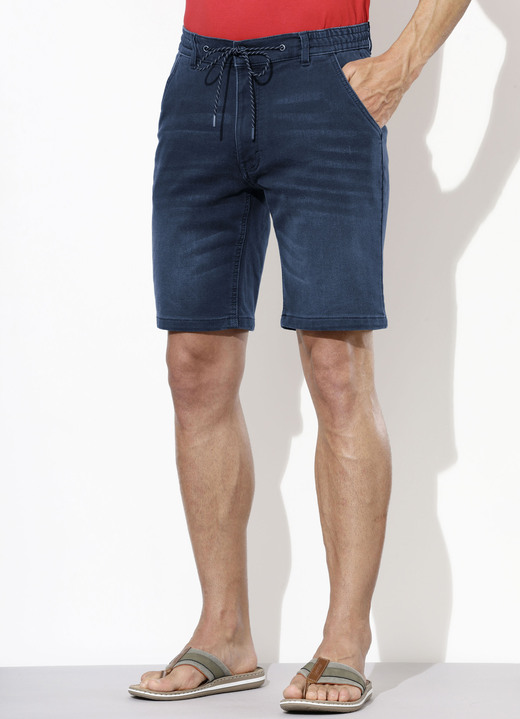 Shorts & Bermudas - Legere Jeans-Bermudas in 3 Farben, in Größe 048 bis 064, in Farbe DUNKELBLAU Ansicht 1