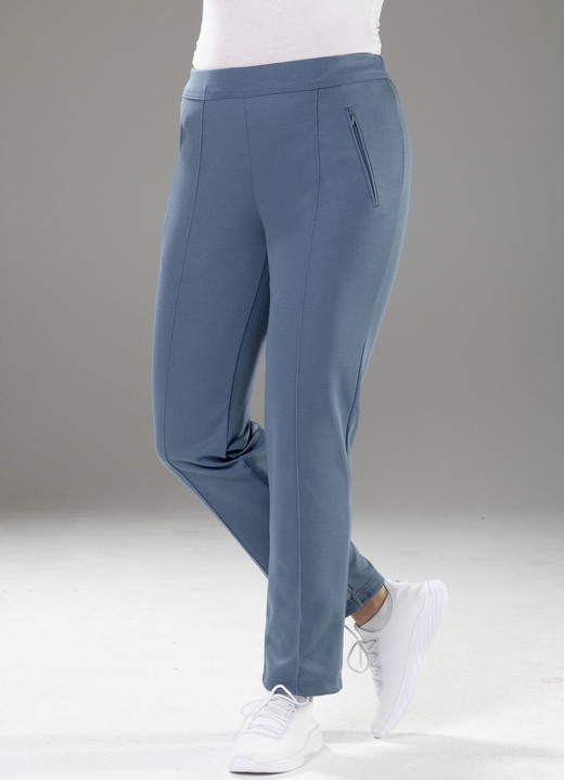 Freizeithosen - Freizeithose von «Athlet» in 4 Farben Freizeithosen - Freizeithose von «Athlet» in 4 Farben, in Größe 019 bis 052, in Farbe MITTELBLAU