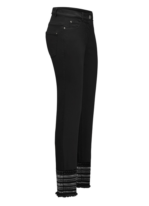 Hosen mit Knopf- und Reissverschluss - Hose mit aufwendiger Stickerei im Ethno-Stil Hosen mit Knopf- und Reissverschluss - Hose mit aufwendiger Stickerei im Ethno-Stil, in Größe 017 bis 050, in Farbe SCHWARZ