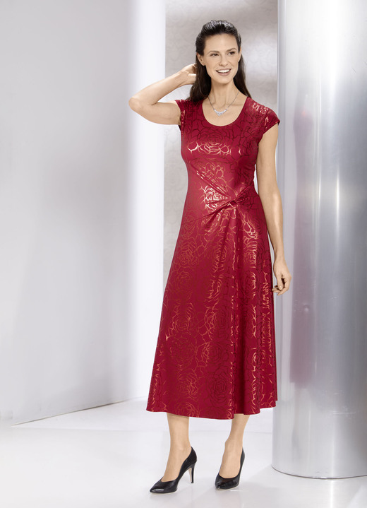 Abendmode - Kleid mit raffinierter Knotenoptik Abendmode - Kleid mit raffinierter Knotenoptik, in Größe 036 bis 054, in Farbe ROT
