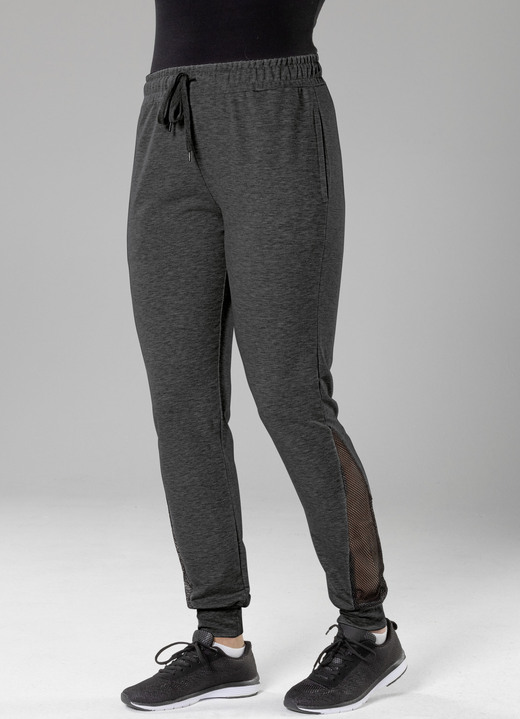 Freizeithosen - Freizeithose mit Netzeinsatz in 4 Farben Freizeithosen - Freizeithose mit Netzeinsatz in 4 Farben, in Größe 3XL (52/54) bis XXL (48/50), in Farbe DUNKELGRAU MELIERT