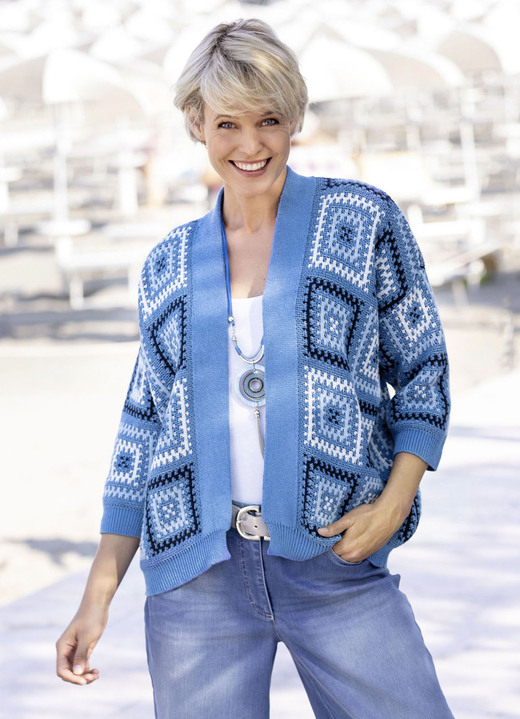 Strickjacken - Strickjacke in Jacquard-Dessin , in Größe L(44/46) bis XXL(52/54), in Farbe JEANSBLAU-WEISS-MULTICOLOR Ansicht 1