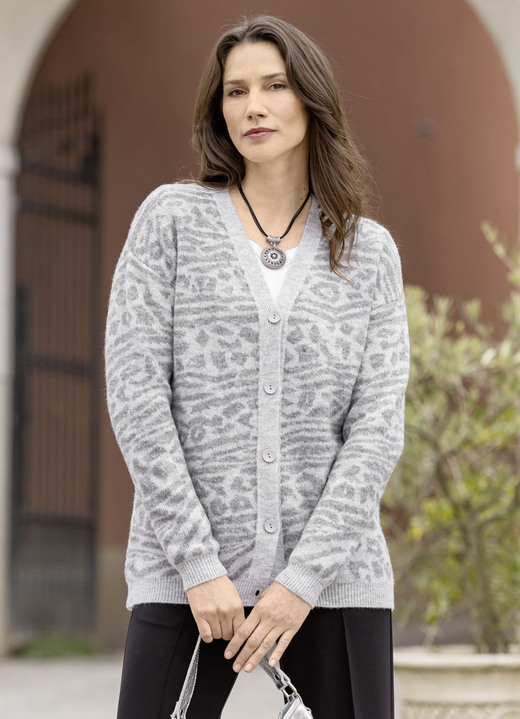 Strickjacken - Strickjacke mit Tierfellmuster, in Größe 036 bis 052, in Farbe GRAU-HELLGRAU Ansicht 1