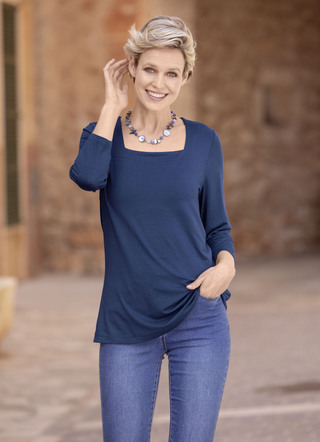 Shirt mit flottem Karreè-Ausschnitt  in 3 Farben